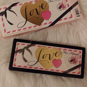 💖 FIRM! NWT TOO FACED LOVE EYESHADOW PALETTE (DISCONTINUED)